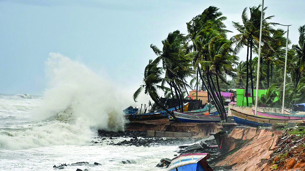 Low-pressure system in Arabian Sea may intensify into cyclone Low-pressure system in Arabian Sea may intensify into cyclone