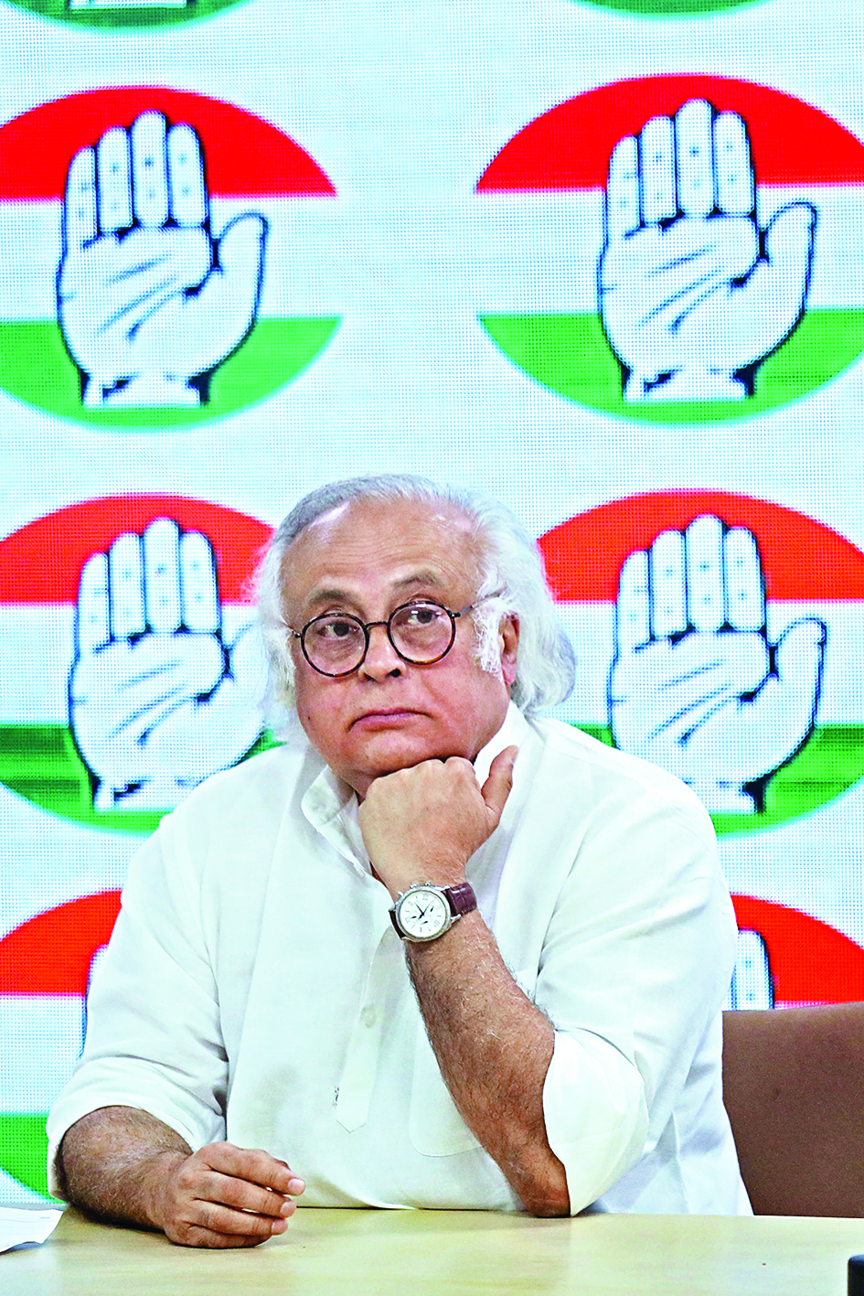 Congress attacks Modi govt on issue of income inequality Congress attacks Modi govt on issue of income inequality