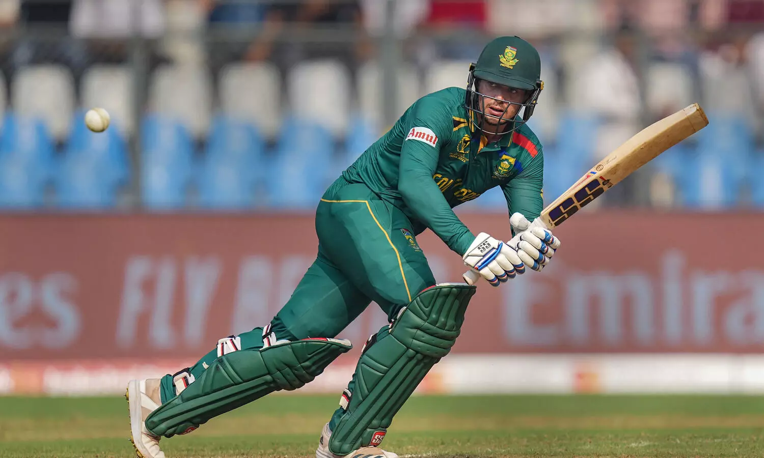 De Kock powers Proteas to massive win over Bangladesh