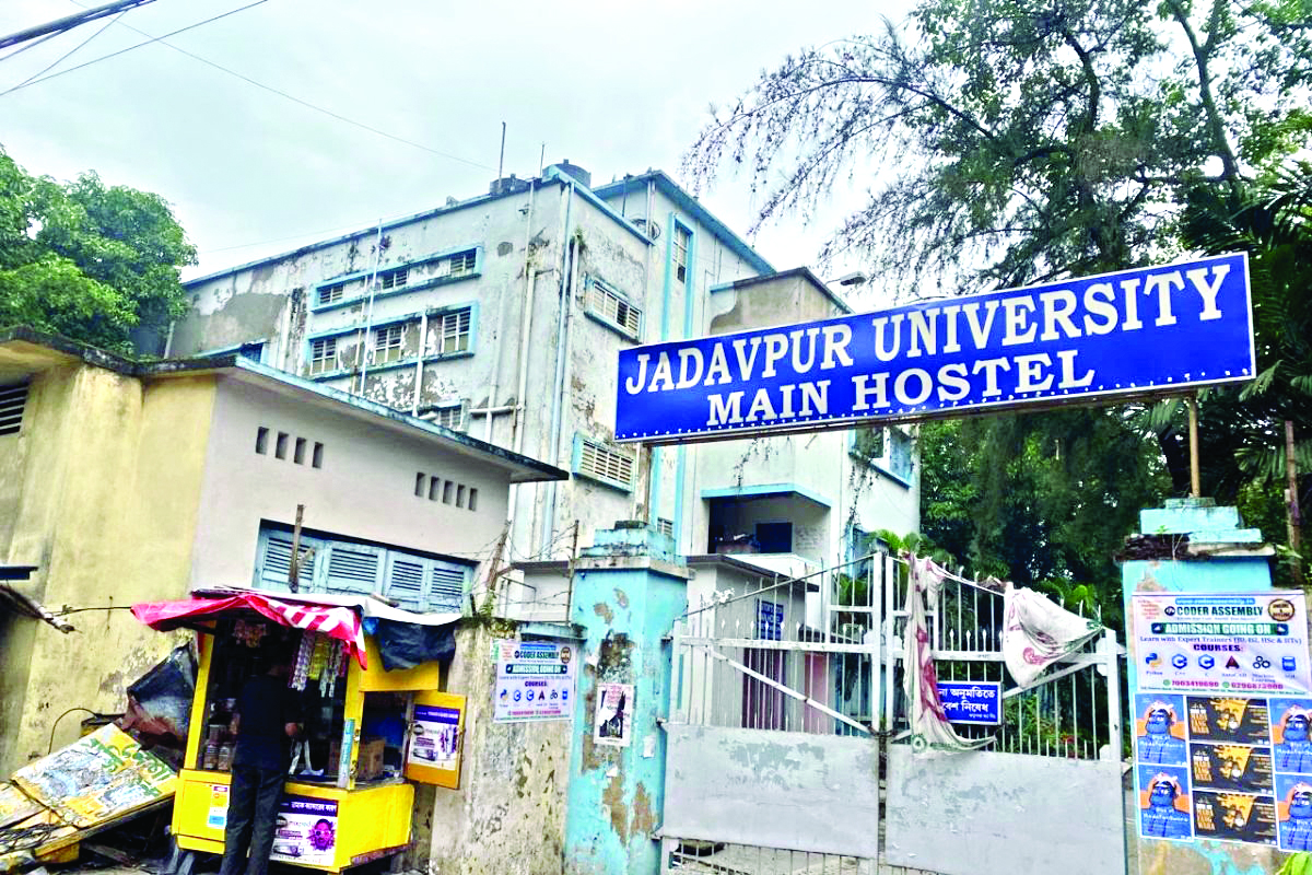 JU student’s death case: ‘12 booked under POCSO’ JU student’s death case: ‘12 booked under POCSO’