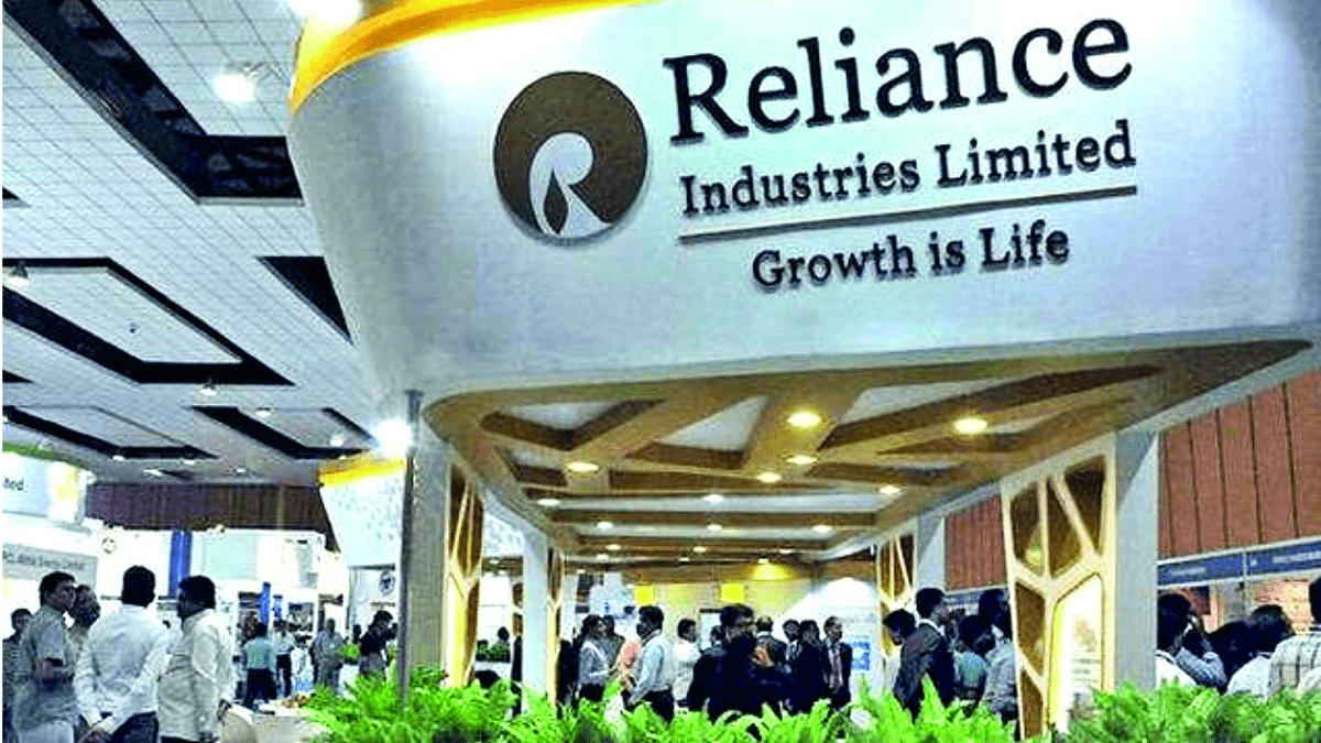 Reliance Industries Sept quarter net profit jumps 27.3% to Rs 17,394 crore