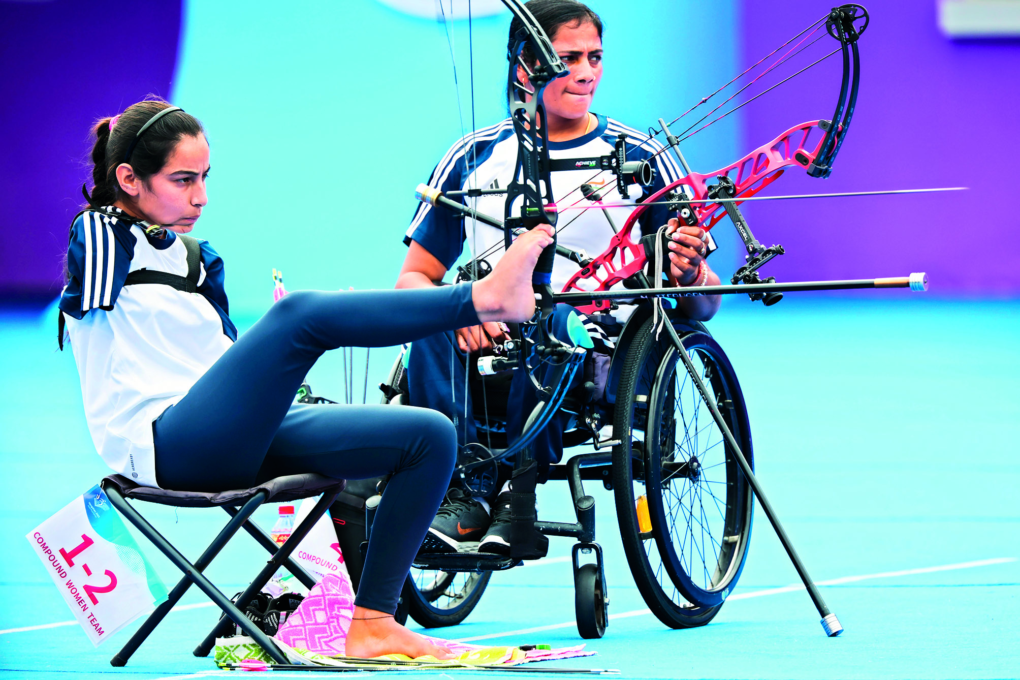 Armless archer Sheetal becomes first Indian woman to win 2 gold in single Asian Para Games Armless archer Sheetal becomes first Indian woman to win 2 gold in single Asian Para Games