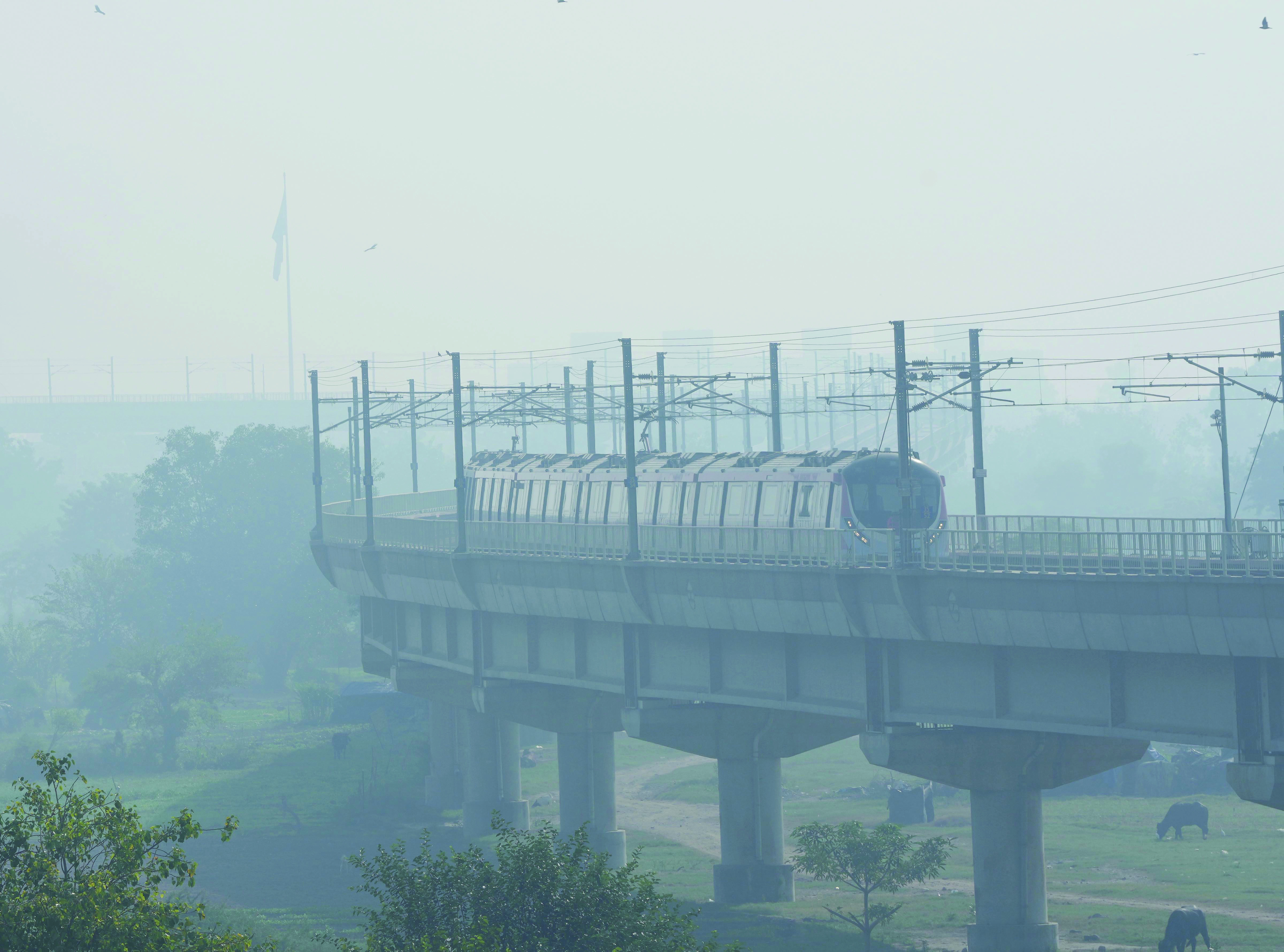 Air quality dips, ailments up