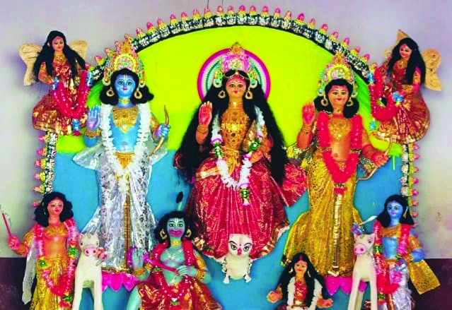 ‘73-yr-old Lakshmi Puja ensures excellent harvest in South Dinajpur’ ‘73-yr-old Lakshmi Puja ensures excellent harvest in South Dinajpur’