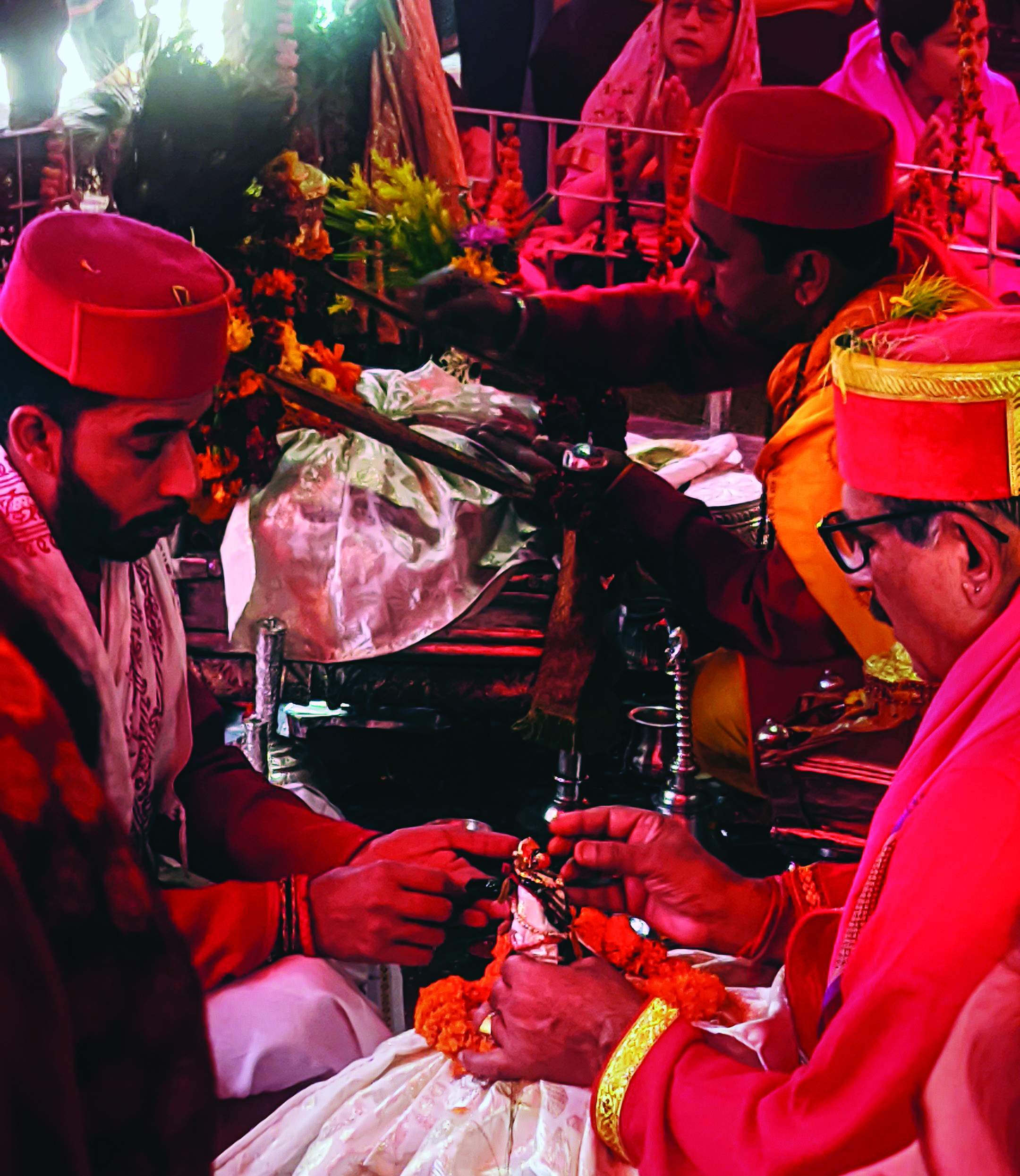 Kullu Dussehra: Enthusiasm, religious feverous at peak Kullu Dussehra: Enthusiasm, religious feverous at peak