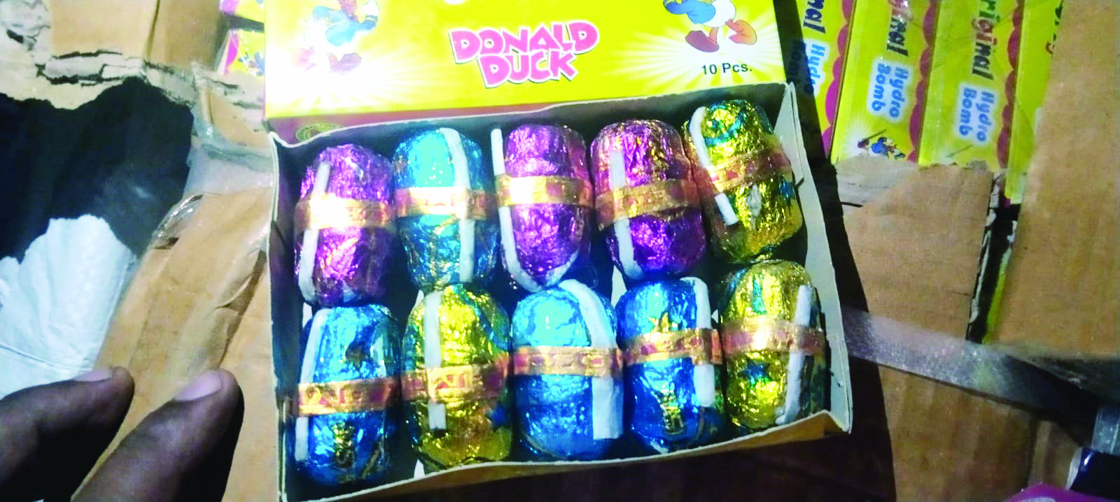 Banned firecrackers still being sold in bulk in mkts Banned firecrackers still being sold in bulk in mkts