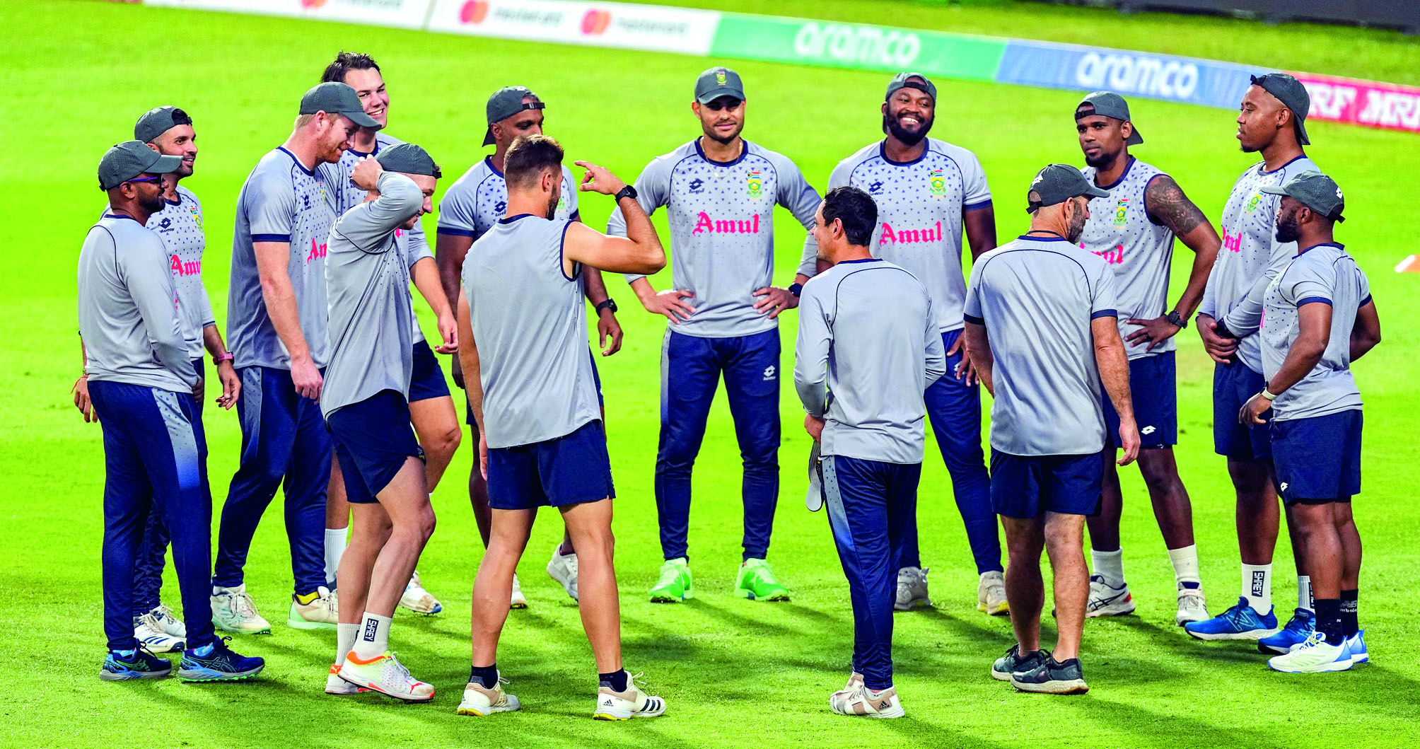 Race to Semi-finals: Battle of batting units as New Zealand take on South Africa