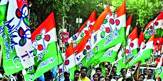 TMC uses ‘Bijoya Sammilani’ meets to strengthen party in districts