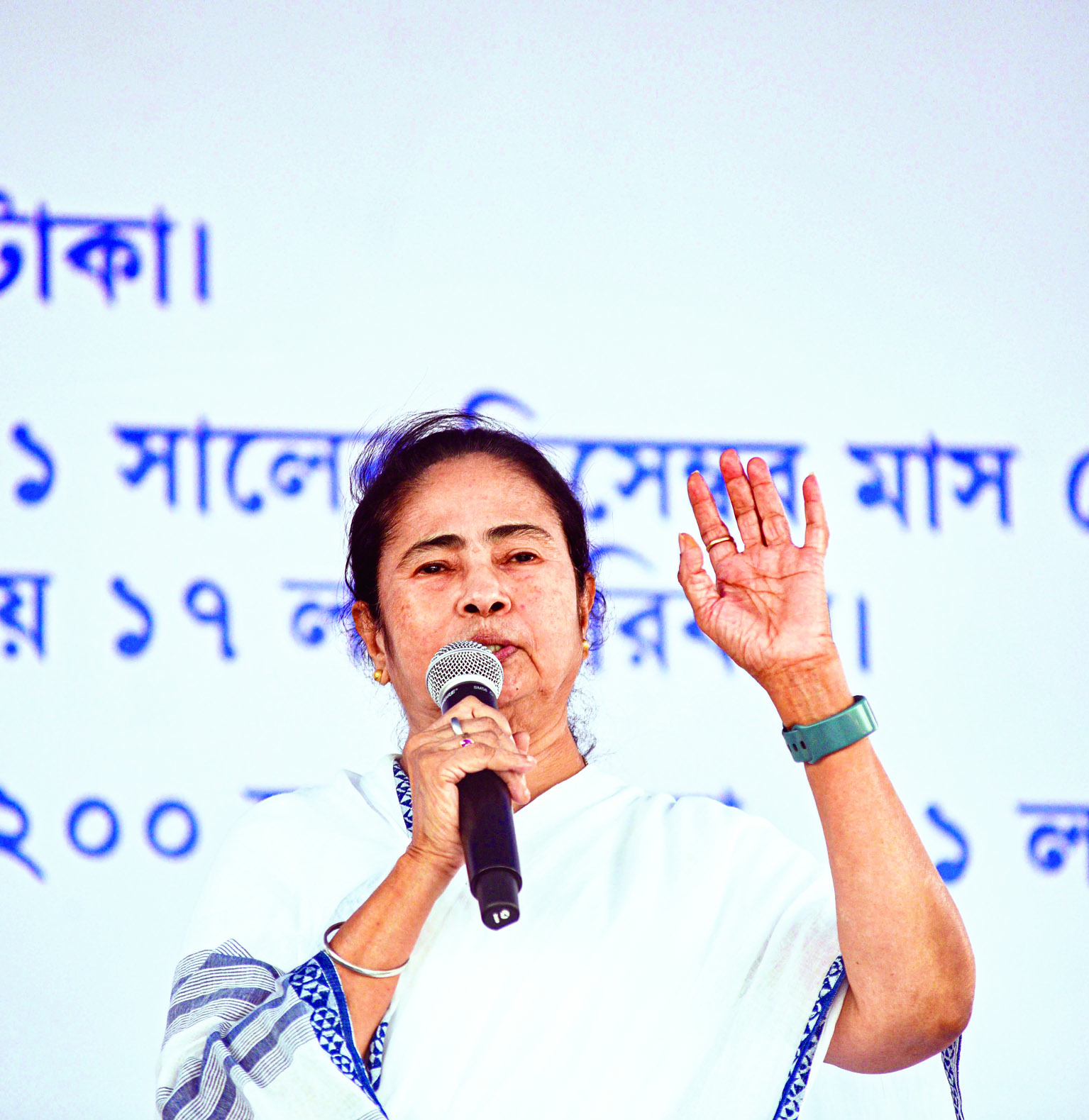 Business worth Rs 72K cr done during Durga Puja, says CM