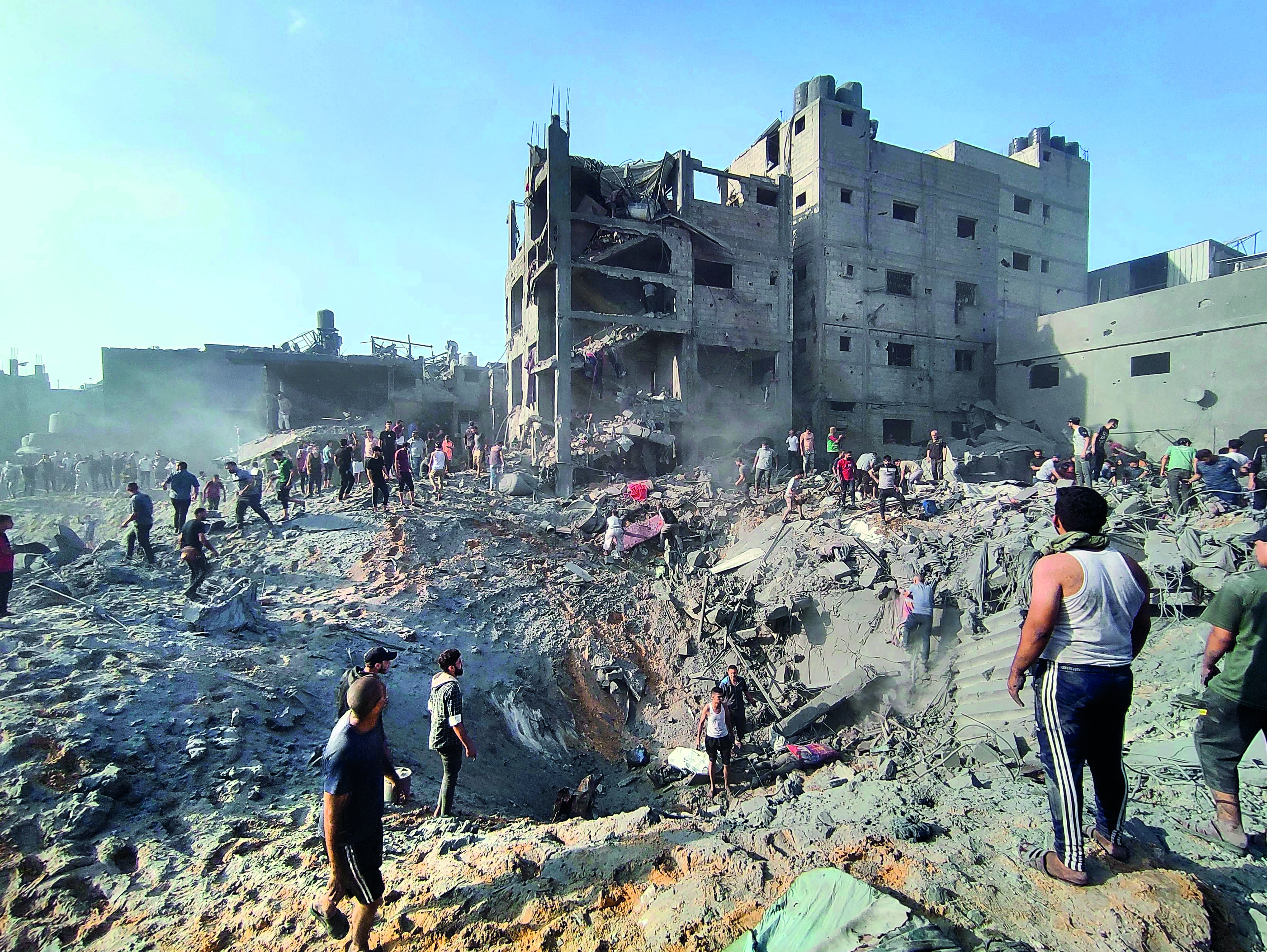 Al Jazeera engineer loses 19 family members in air raid Al Jazeera engineer loses 19 family members in air raid