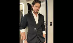 Shah Rukh Khan calls himself a mere actor Shah Rukh Khan calls himself a mere actor