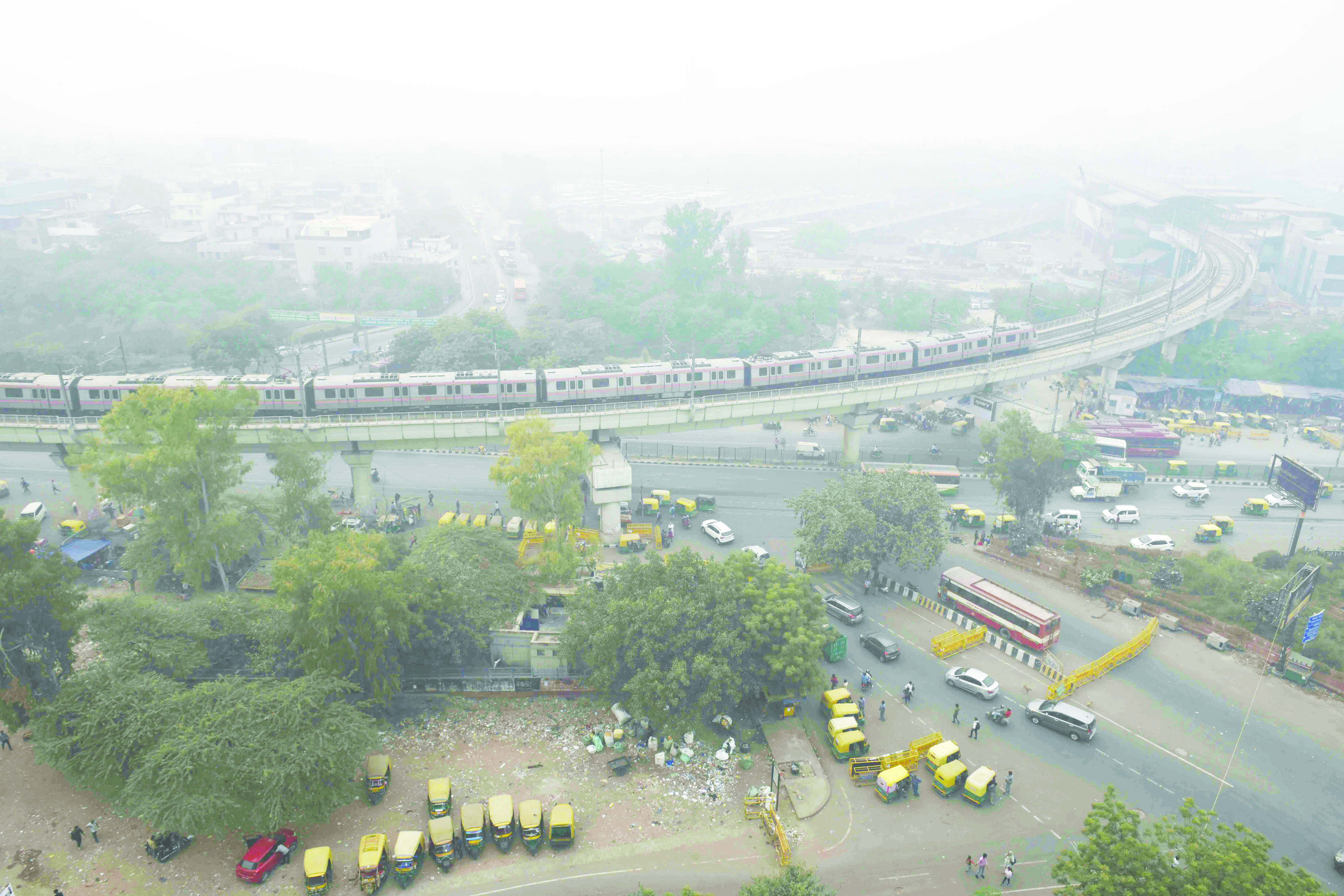 L-G, Govt, civic bodies step up fight against pollution