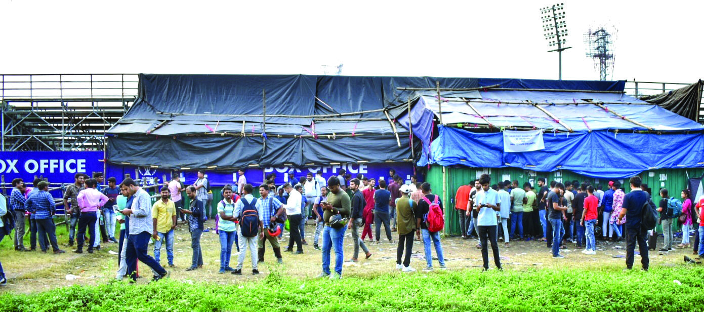 16 in cop net for selling match tickets in black since November 1