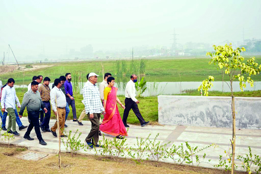 Timarpur Lake to become tourist attraction; Min Atishi inspects site