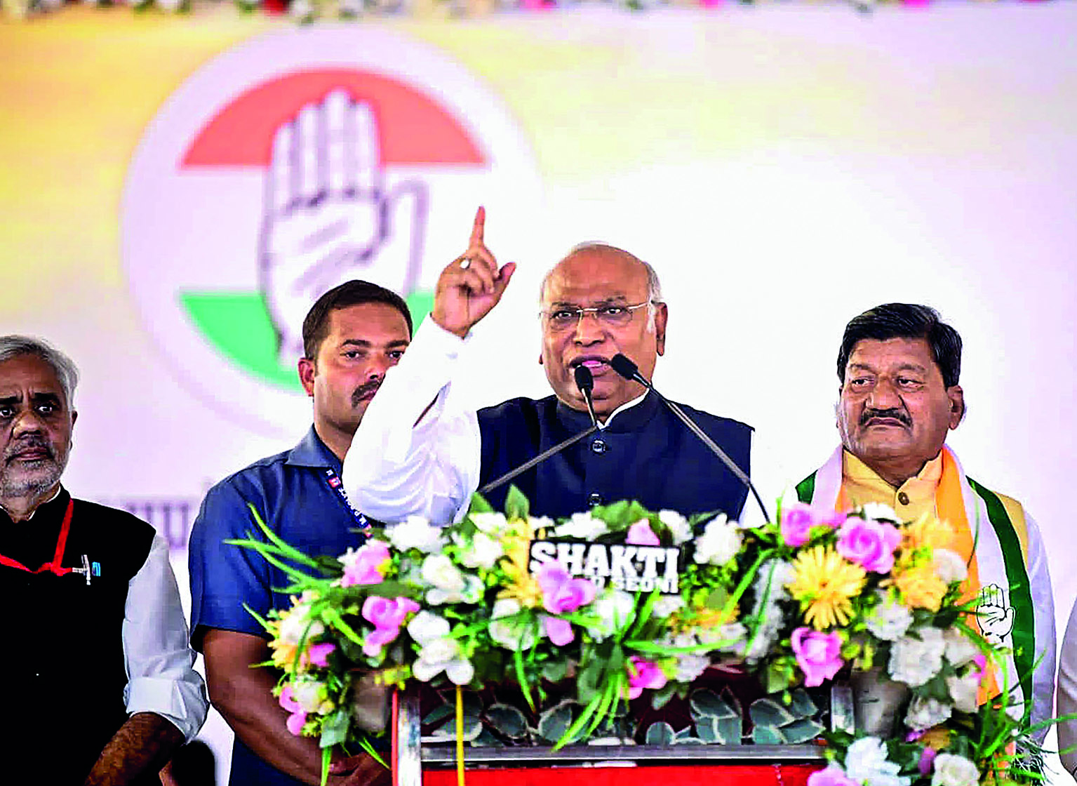 ‘BJP uses ED, CBI, I-T Dept to stop Congress from winning polls’ ‘BJP uses ED, CBI, I-T Dept to stop Congress from winning polls’