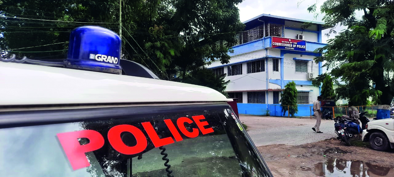 Over 4500 cops to maintain vigil across city on Kali Puja & Diwali