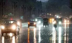 Delhi Air Pollution: Slight improvement in AQI expected as parts of NCR receives light rain Delhi Air Pollution: Slight improvement in AQI expected as parts of NCR receives light rain