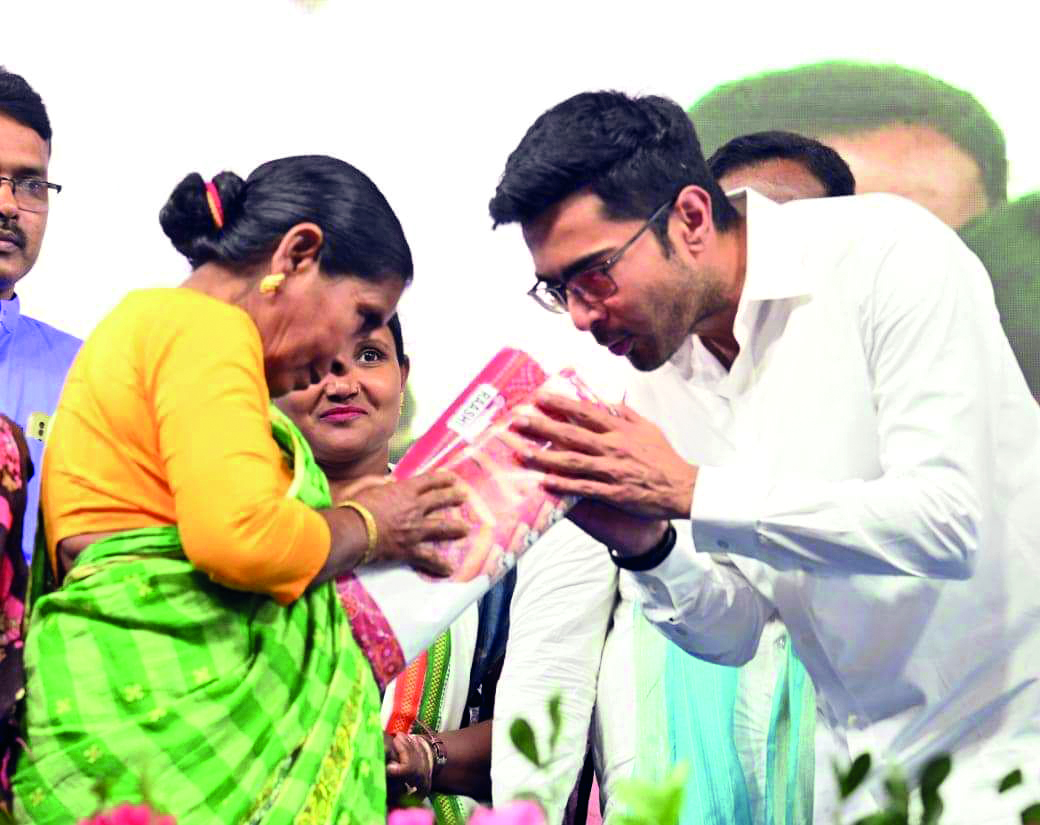 Abhishek: Will financially help 70K women registered for old age pension from Jan 1 Abhishek: Will financially help 70K women registered for old age pension from Jan 1