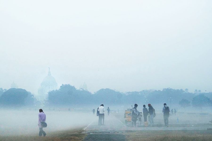 Air quality poor in Kolkata, neighbourhood post Diwali
