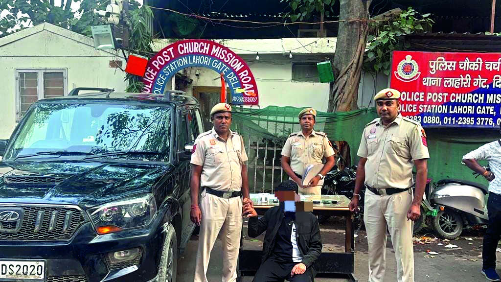 Interstate cybercriminal gang busted Interstate cybercriminal gang busted