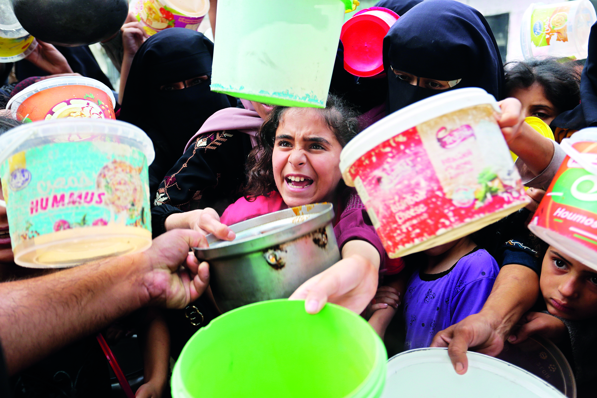 Humanitarian crisis worsens in south Gaza as fighting empties north part Humanitarian crisis worsens in south Gaza as fighting empties north part