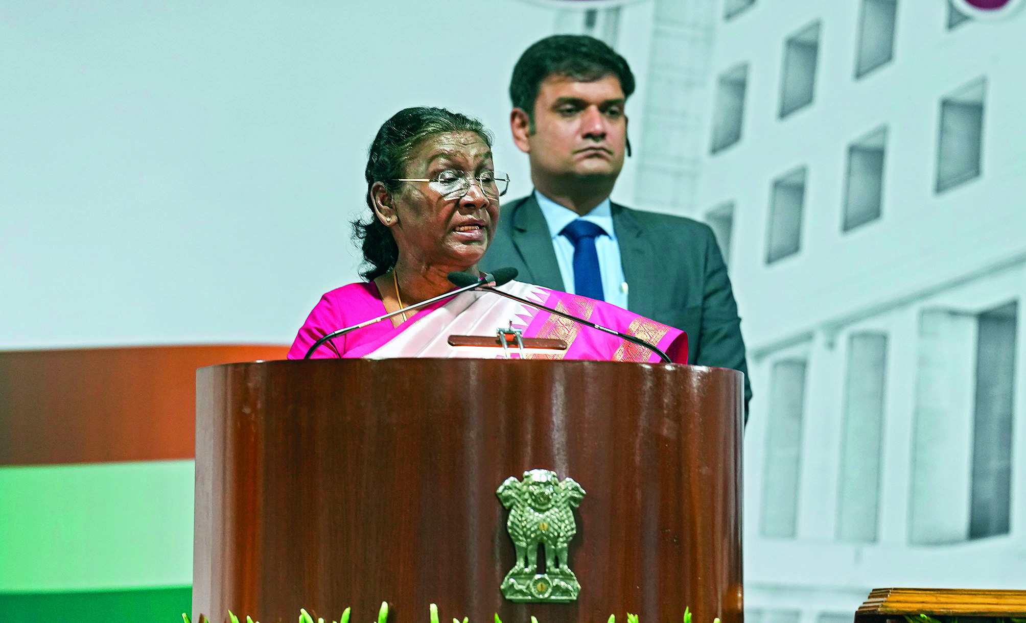 Prez Murmu breaks tradition for better connectivity Prez Murmu breaks tradition for better connectivity