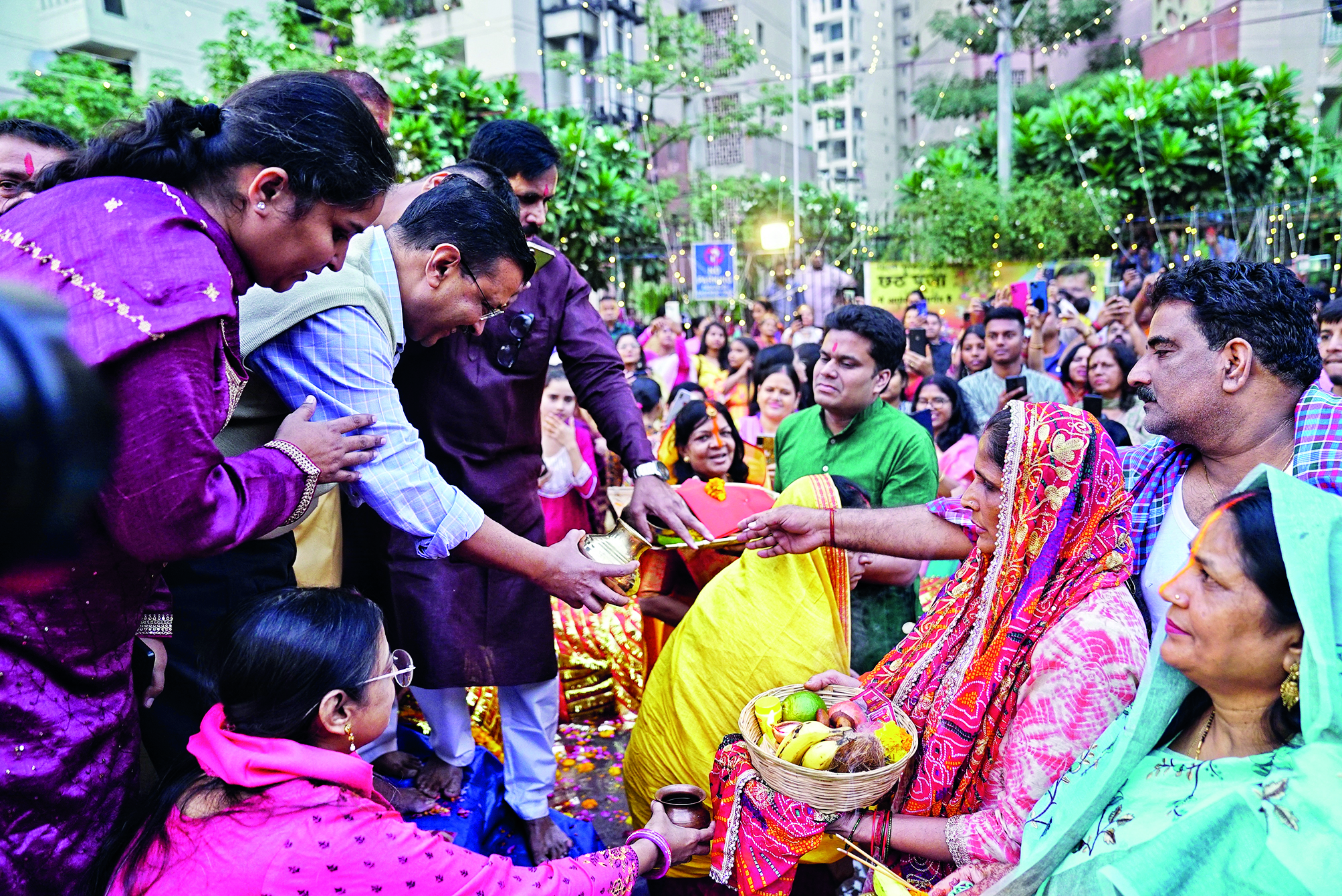 CM Kejriwal participates in Chhath festivities in New Delhi constituency