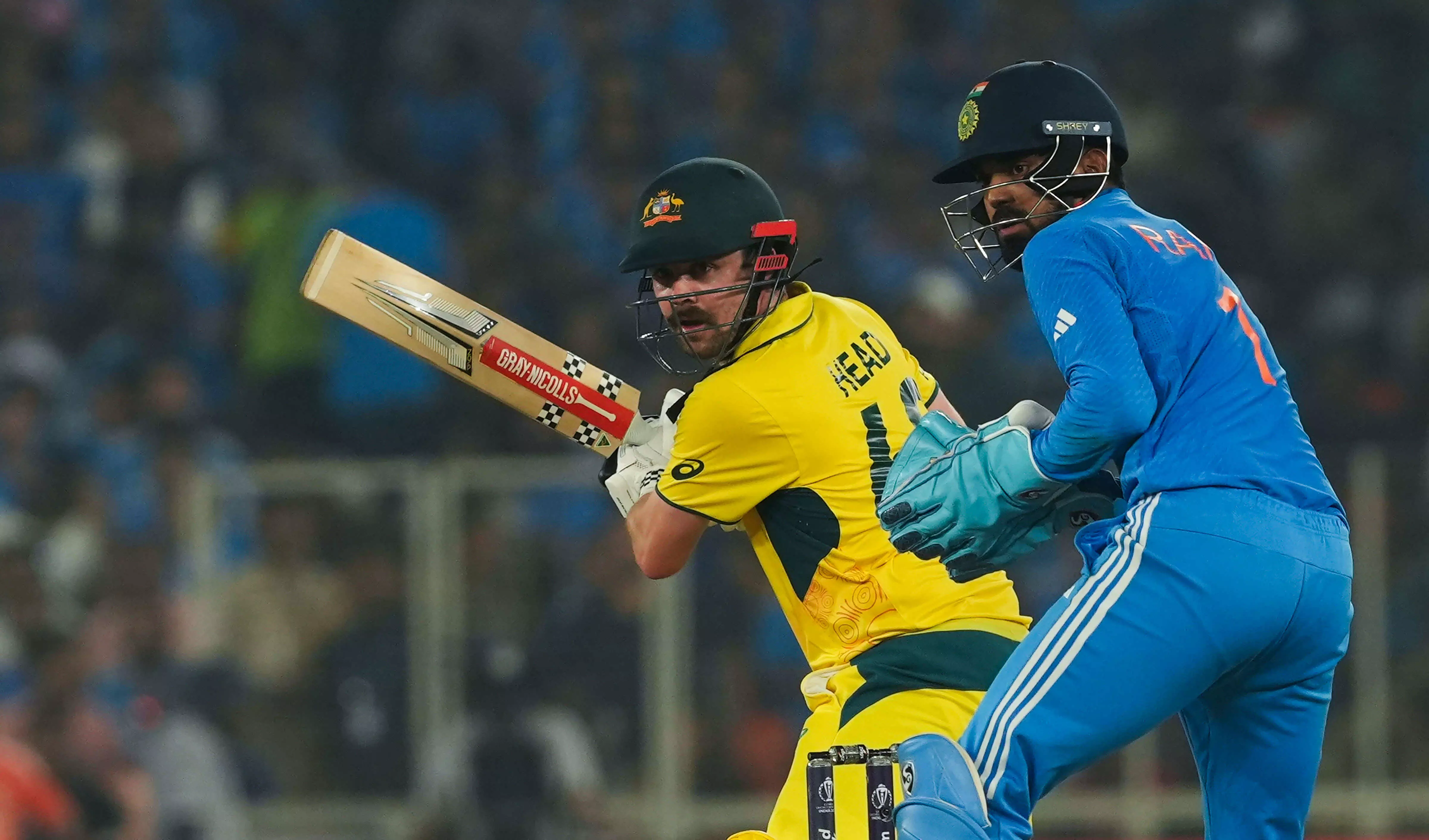 Australia beat India by 6 wickets to win 6th World Cup