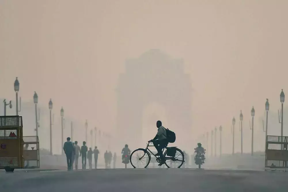 Delhis air pollution level on the rise