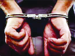 Sex racket busted, three held Sex racket busted, three held