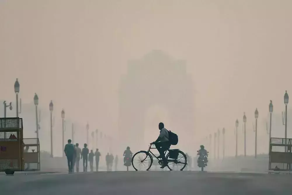 Air quality in Delhi continues to deteriorate