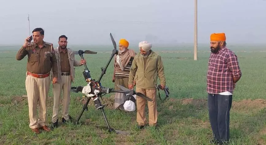 Punjab: Over 5 kg heroin recovered near IB in Amritsar