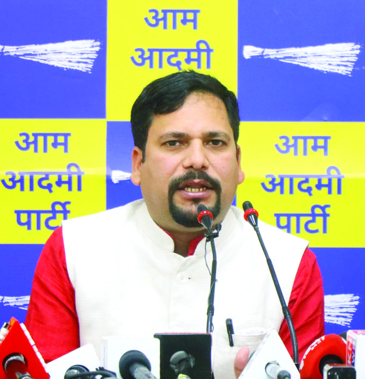 BJP ‘anti-poor’, tried to demolish shanties in Delhi’s Jangpura: AAP