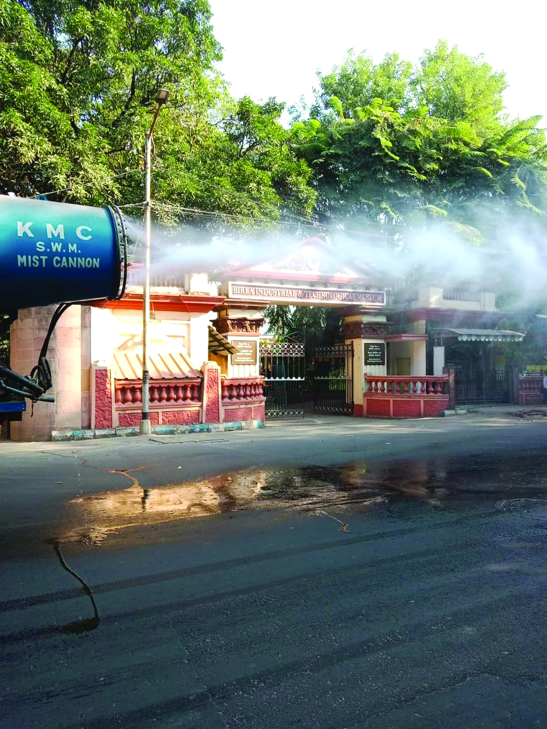 KMC deploys mist cannons to fight air pollution