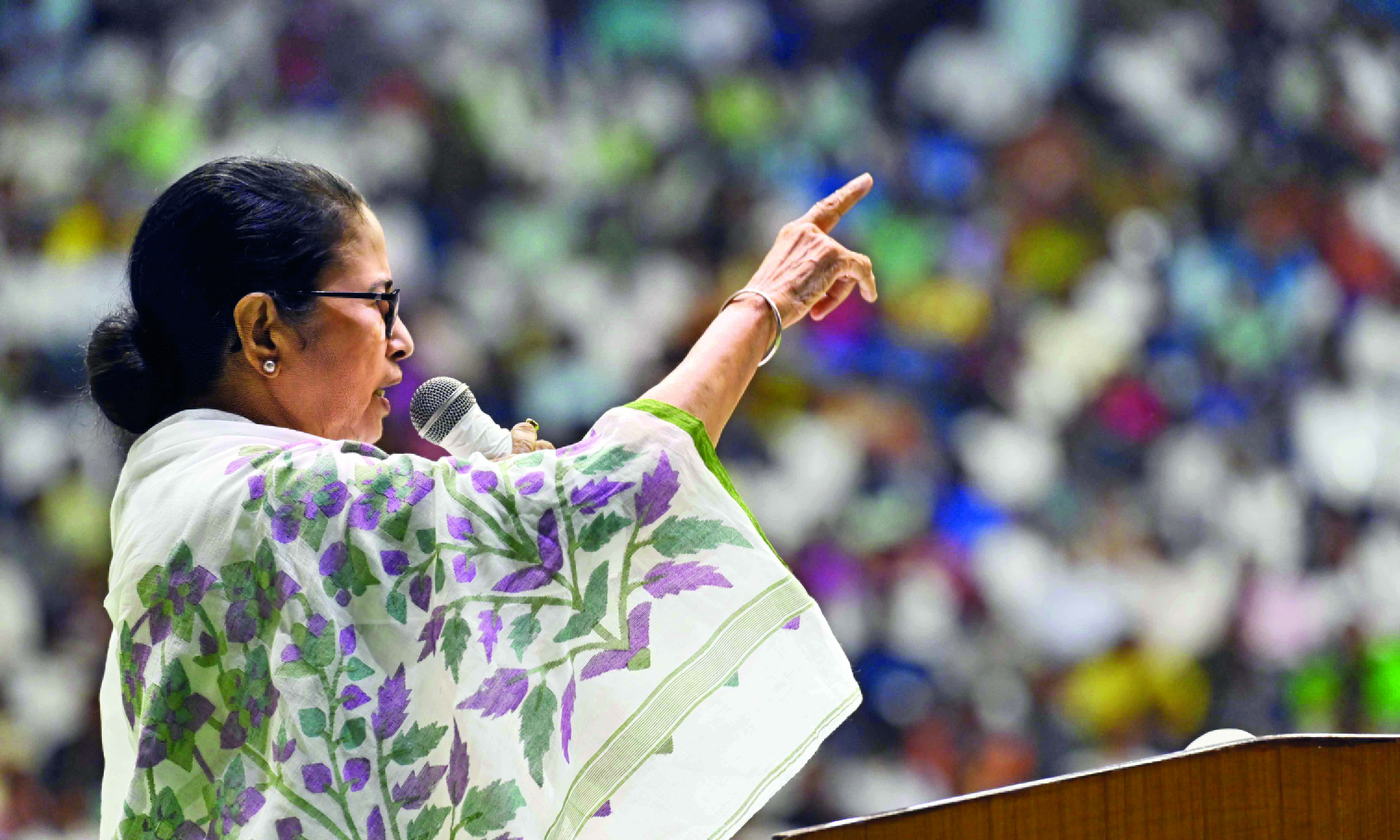 Mamata gives ‘Delhi Chalo’ protest call, lays out campaign blueprint for LS polls Mamata gives ‘Delhi Chalo’ protest call, lays out campaign blueprint for LS polls