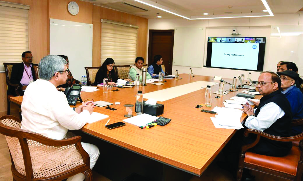 Railway Min reviews safety aspects of Railways