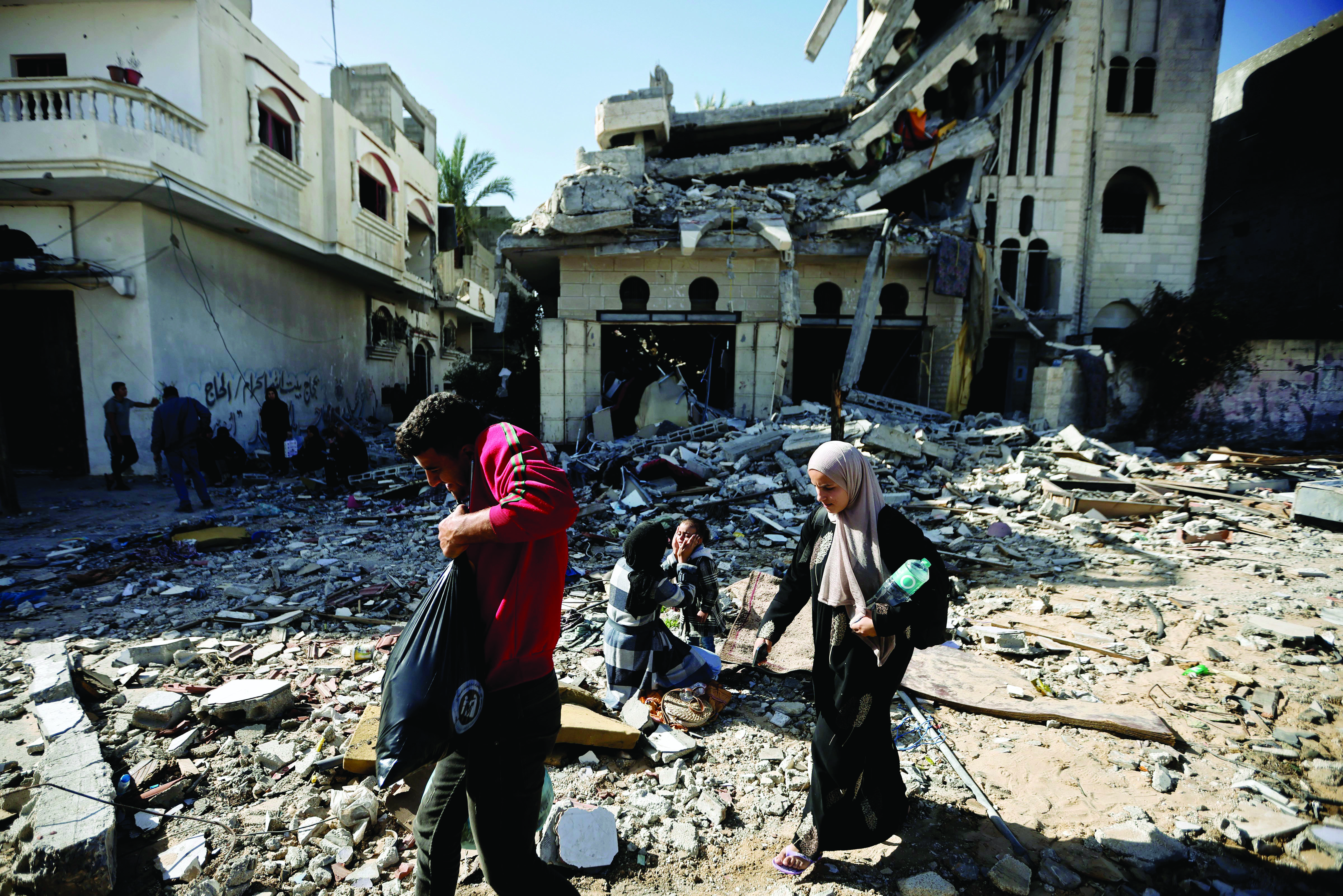 Gaza cease-fire enters 2nd day Gaza cease-fire enters 2nd day