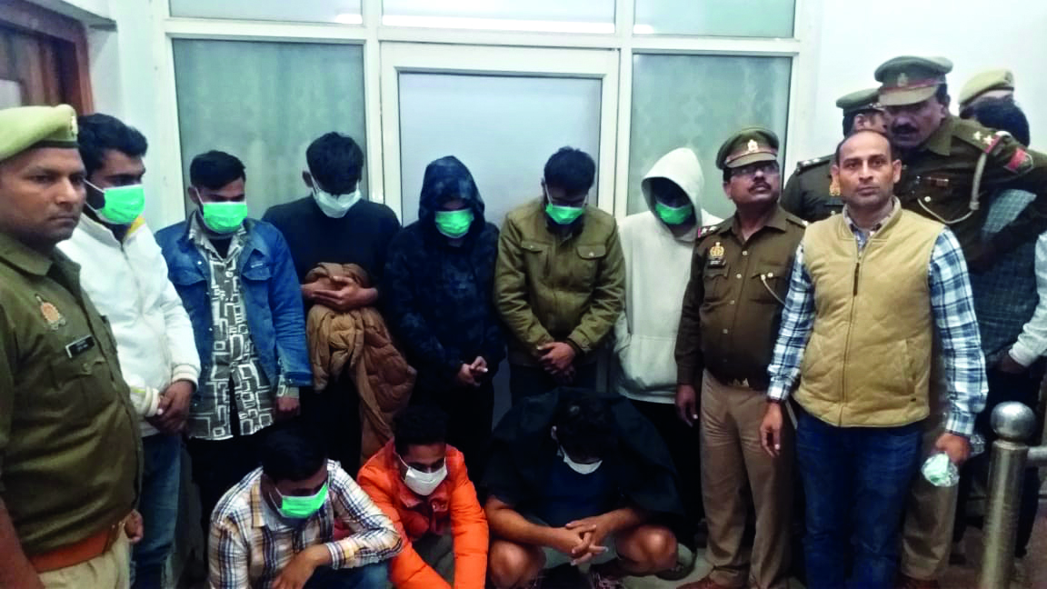 MBA and LLB students among nine   held for supplying high-end drugs