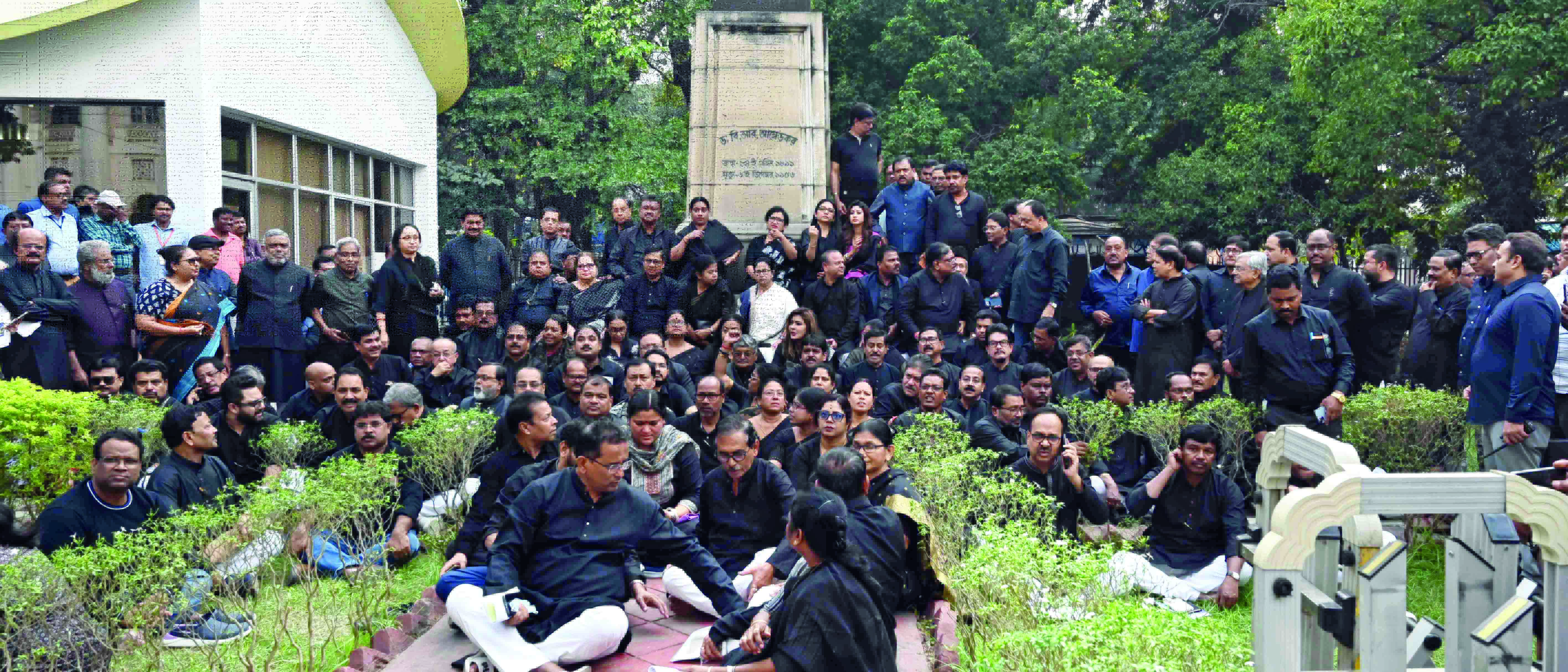 ‘BJP using CBI, ED to collect money for polls’