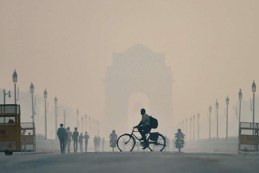 Air quality in Delhi improves, light rain likely Air quality in Delhi improves, light rain likely