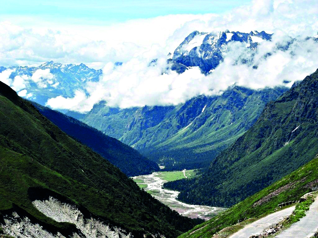 ‘Lachung-Yumthang to open for tourists from Dec 1’