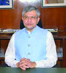 No decrease in the number of train passenger post Covid: Railway Min No decrease in the number of train passenger post Covid: Railway Min