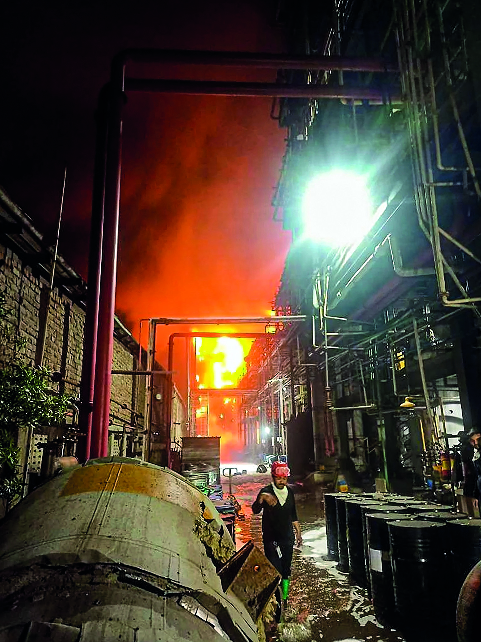 Surat: 7 workers found dead after chemical plant fire