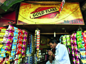 Police crackdown on cigarette shops nears schools Police crackdown on cigarette shops nears schools
