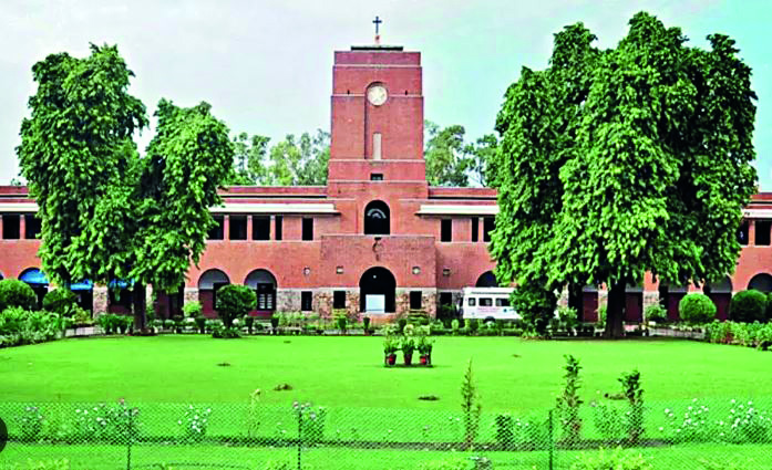 Dual degree for DU students among key proposals cleared by Academic Council Dual degree for DU students among key proposals cleared by Academic Council
