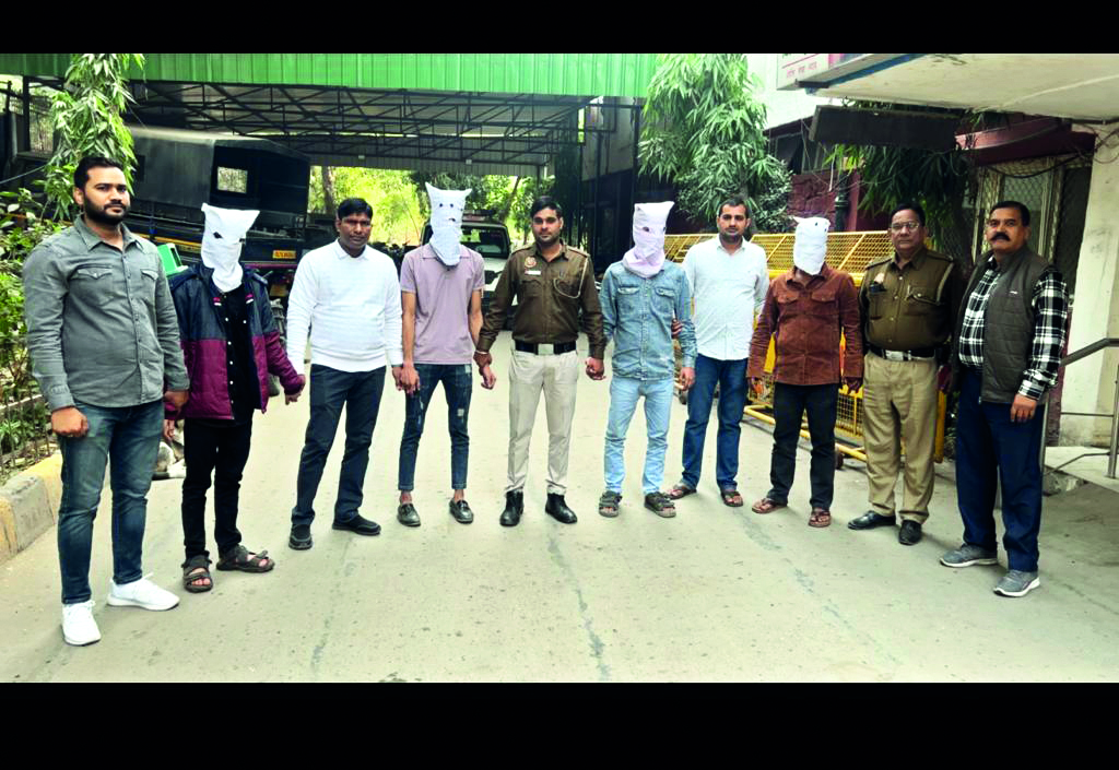 Juvenile among 2 arrested for firing, attempted extortion Juvenile among 2 arrested for firing, attempted extortion