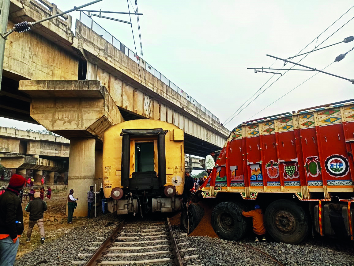 Four passenger trains cancelled after lorry dashes with level crossing gate Four passenger trains cancelled after lorry dashes with level crossing gate
