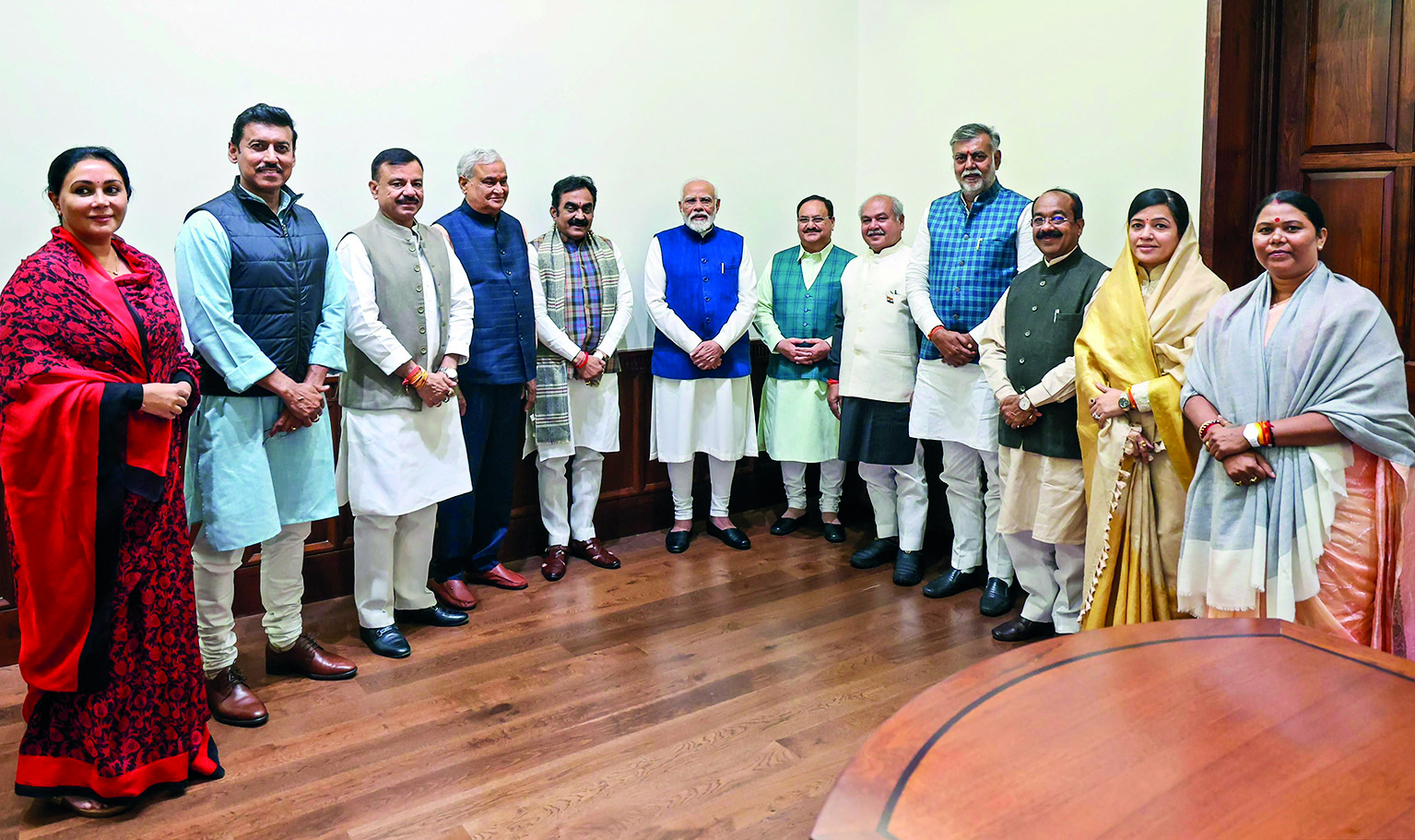 For Bigger roles: BJP MPs, including Union ministers, elected to Assemblies quit Parl For Bigger roles: BJP MPs, including Union ministers, elected to Assemblies quit Parl