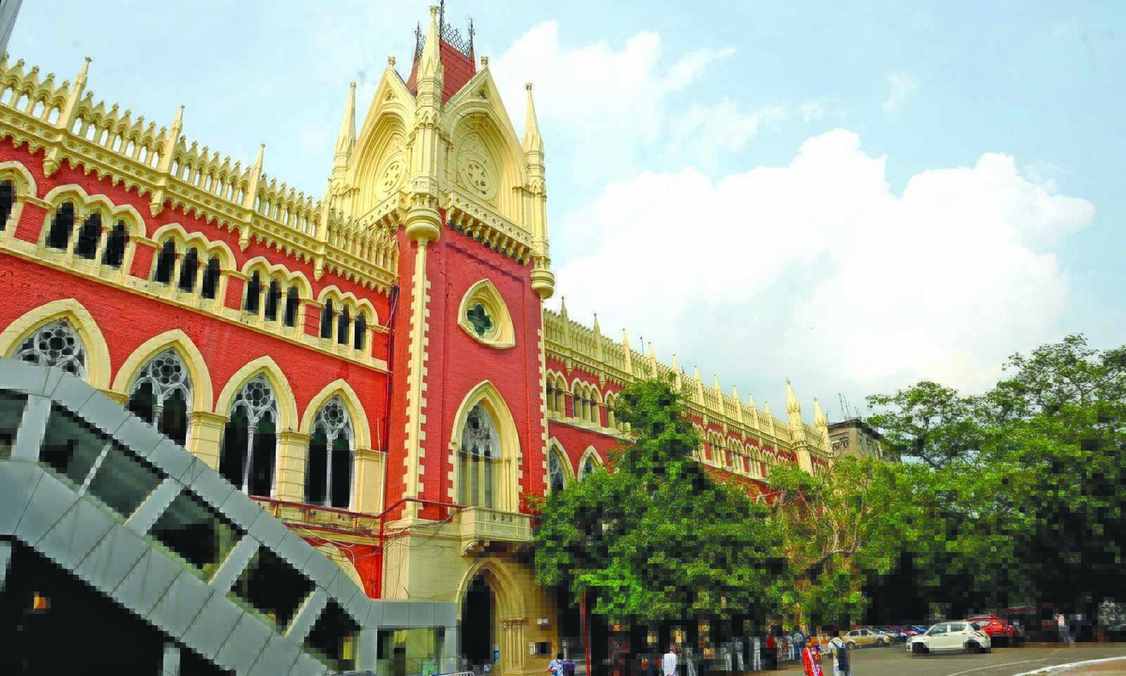 Attack on couple: Calcutta HC extends benefit of doubt, acquits man of all charges Attack on couple: Calcutta HC extends benefit of doubt, acquits man of all charges