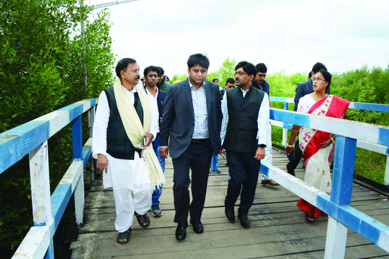 ‘South 24-Pgns district admin to import specialised anti-fog light from Australia’